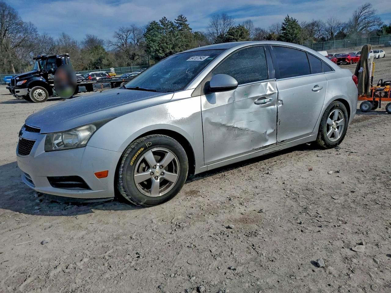 2011 CHEVROLET CRUZE