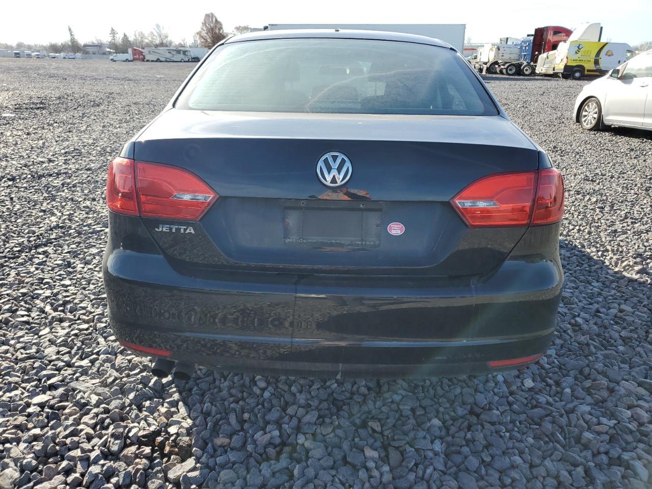 2013 VOLKSWAGEN JETTA
