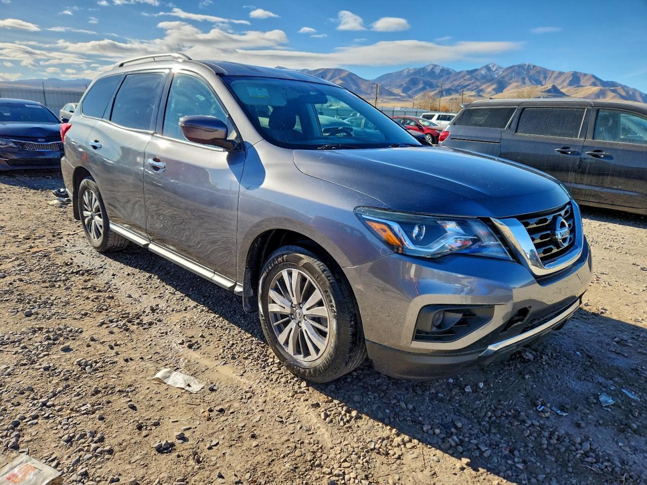 2018 NISSAN PATHFINDER