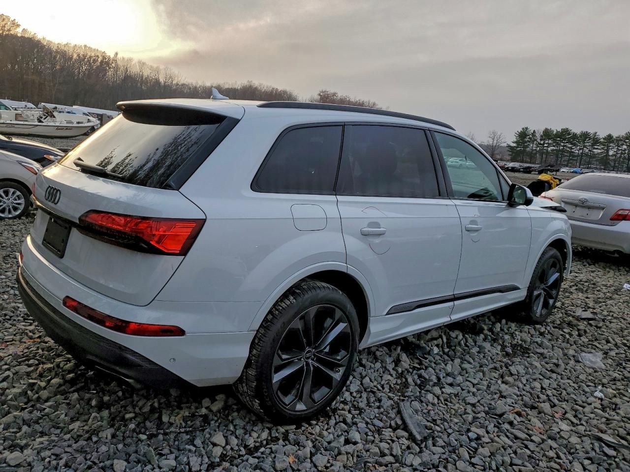 2025 AUDI Q7