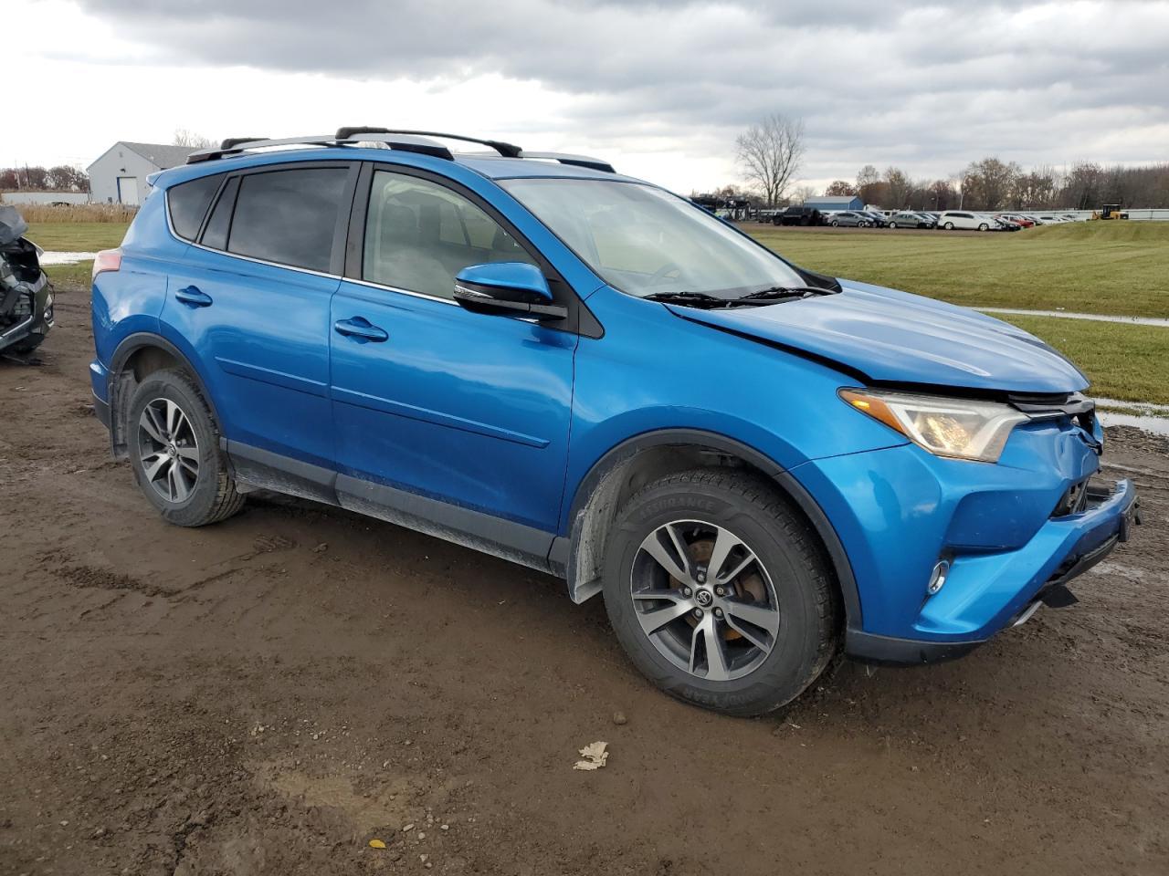 2016 TOYOTA RAV4