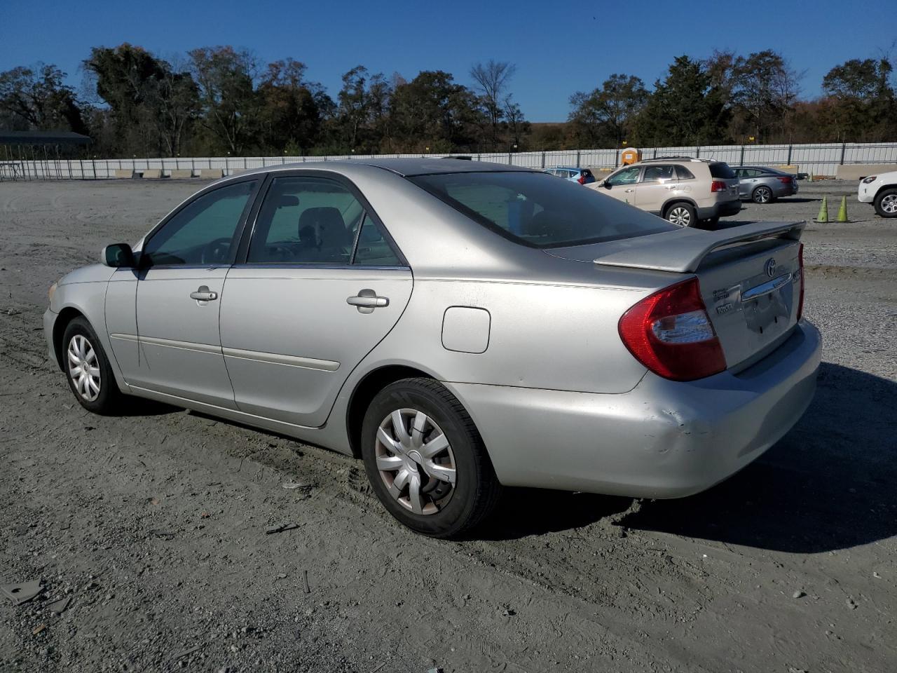 2004 TOYOTA CAMRY