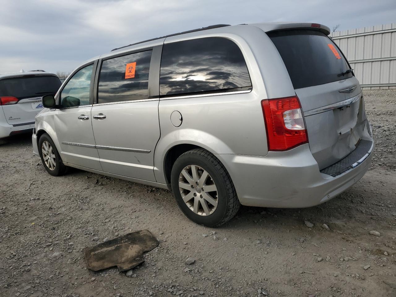 2012 CHRYSLER Town & Country