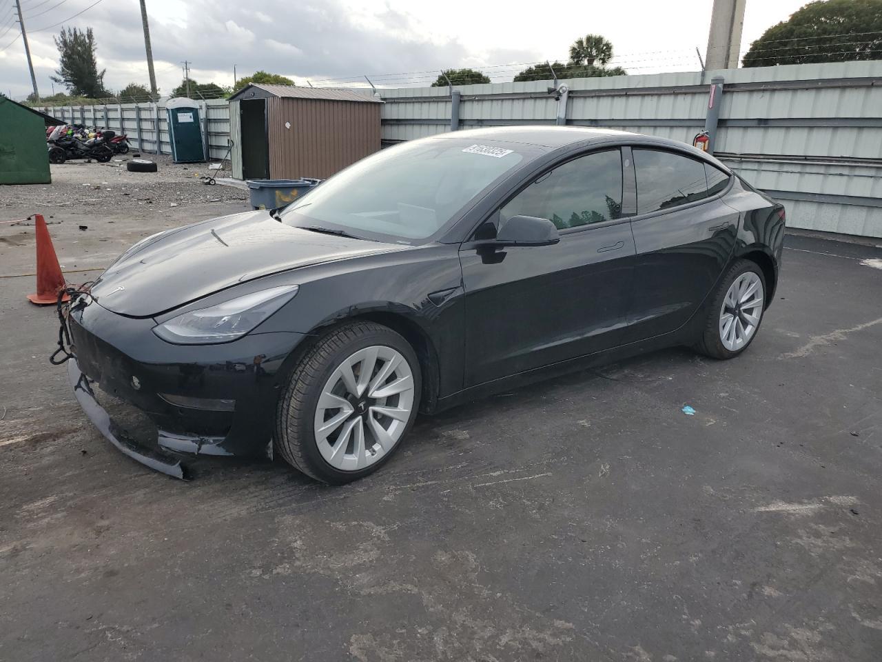 2022 TESLA MODEL 3