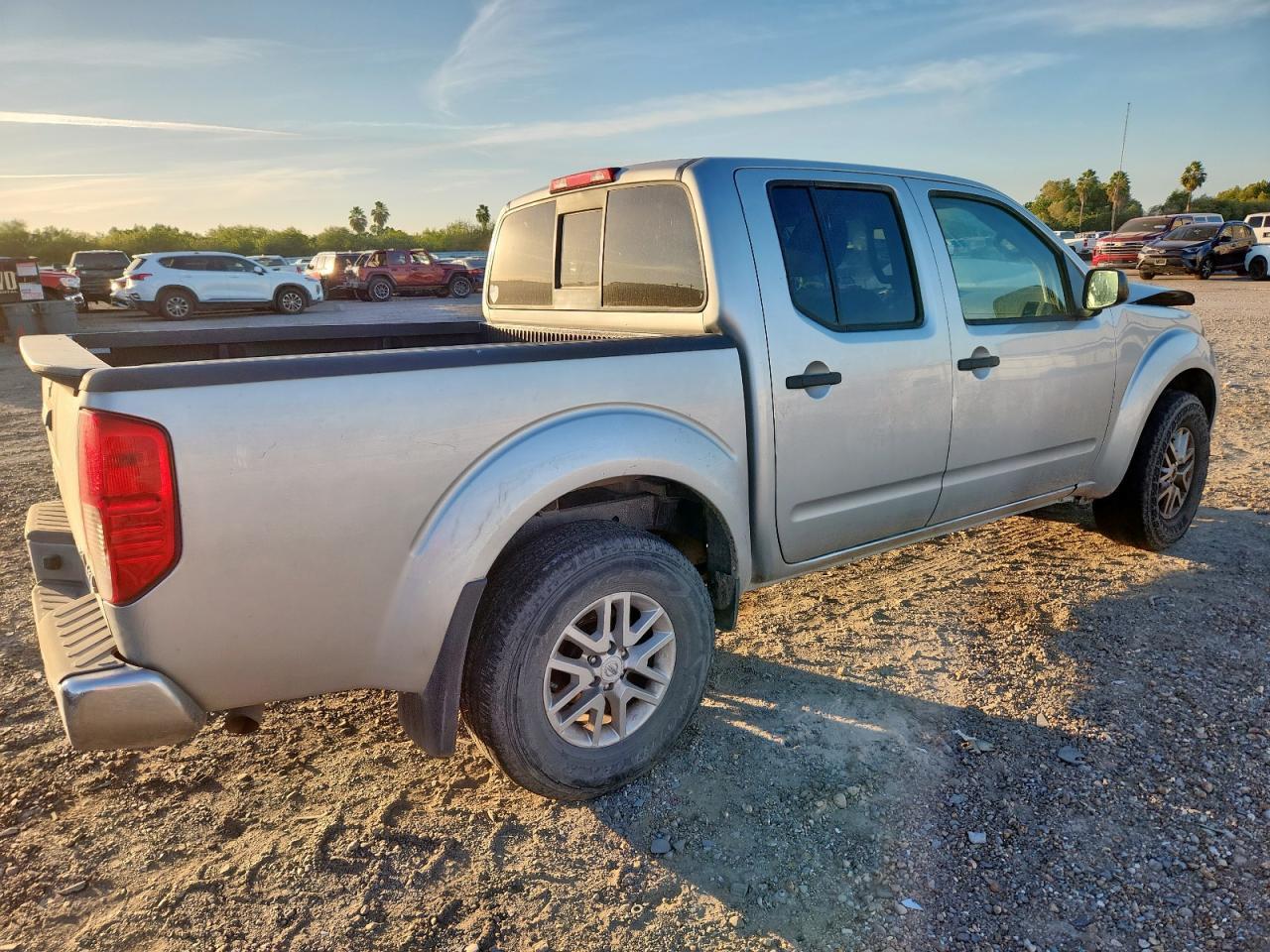 2019 NISSAN Frontier