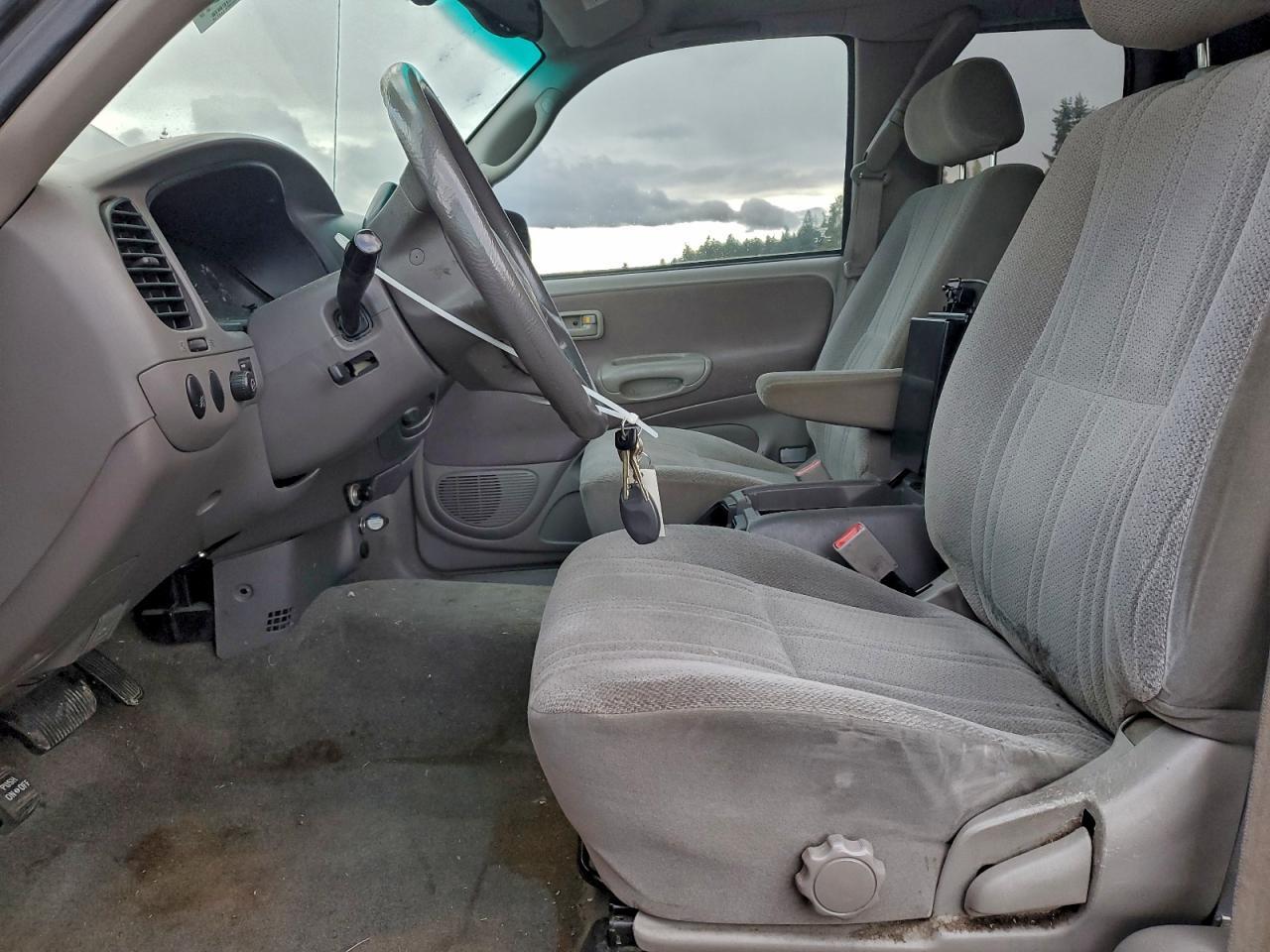 2001 TOYOTA TUNDRA