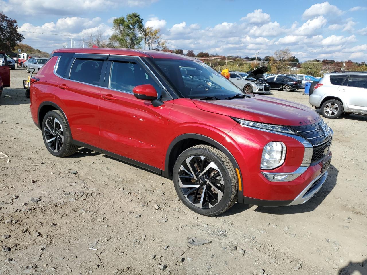 2022 MITSUBISHI outlander