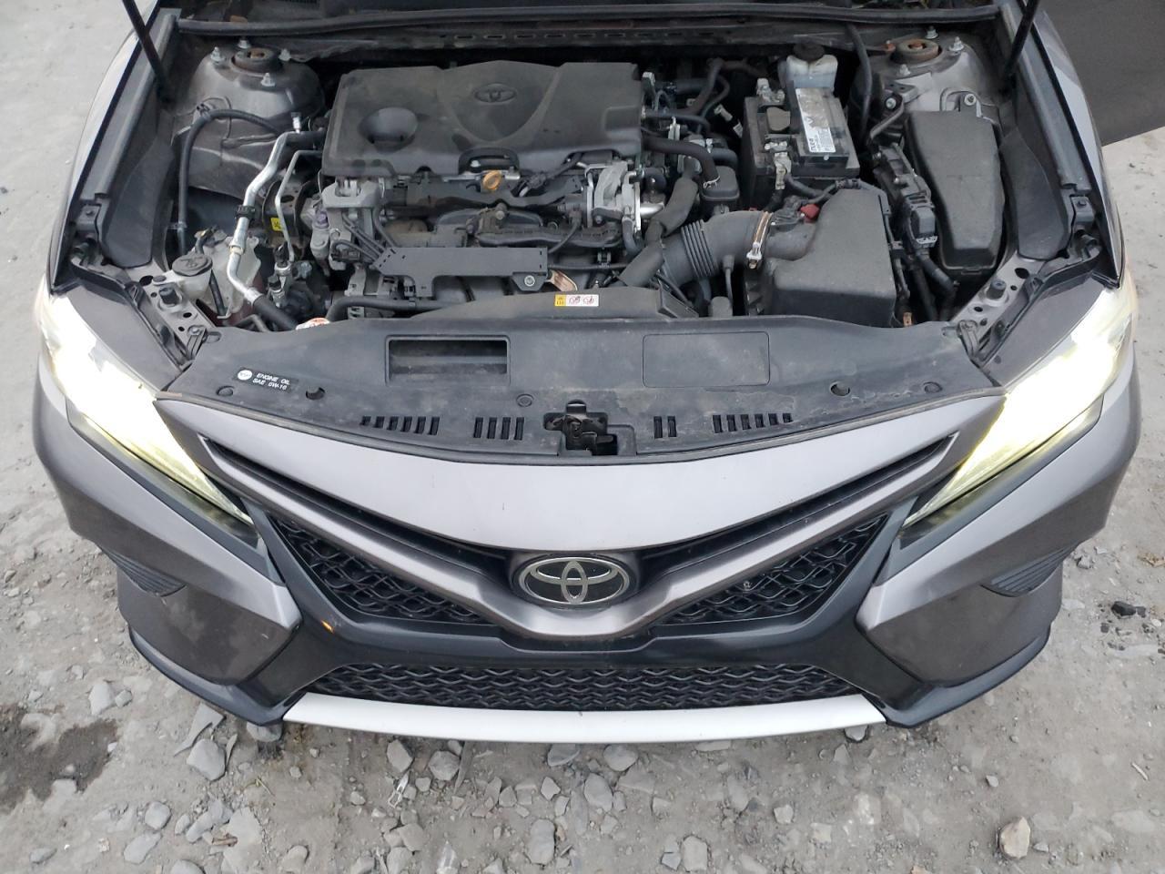 2019 TOYOTA CAMRY