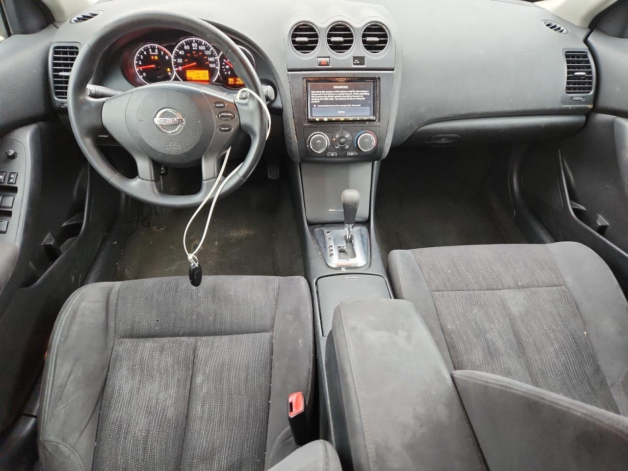 2010 NISSAN ALTIMA