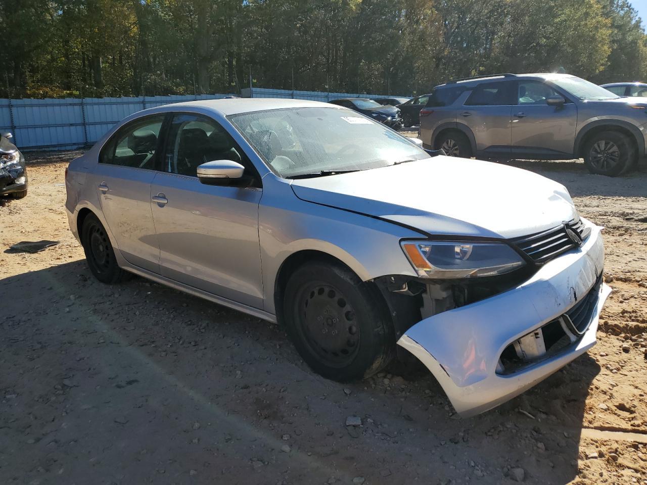 2013 VOLKSWAGEN JETTA
