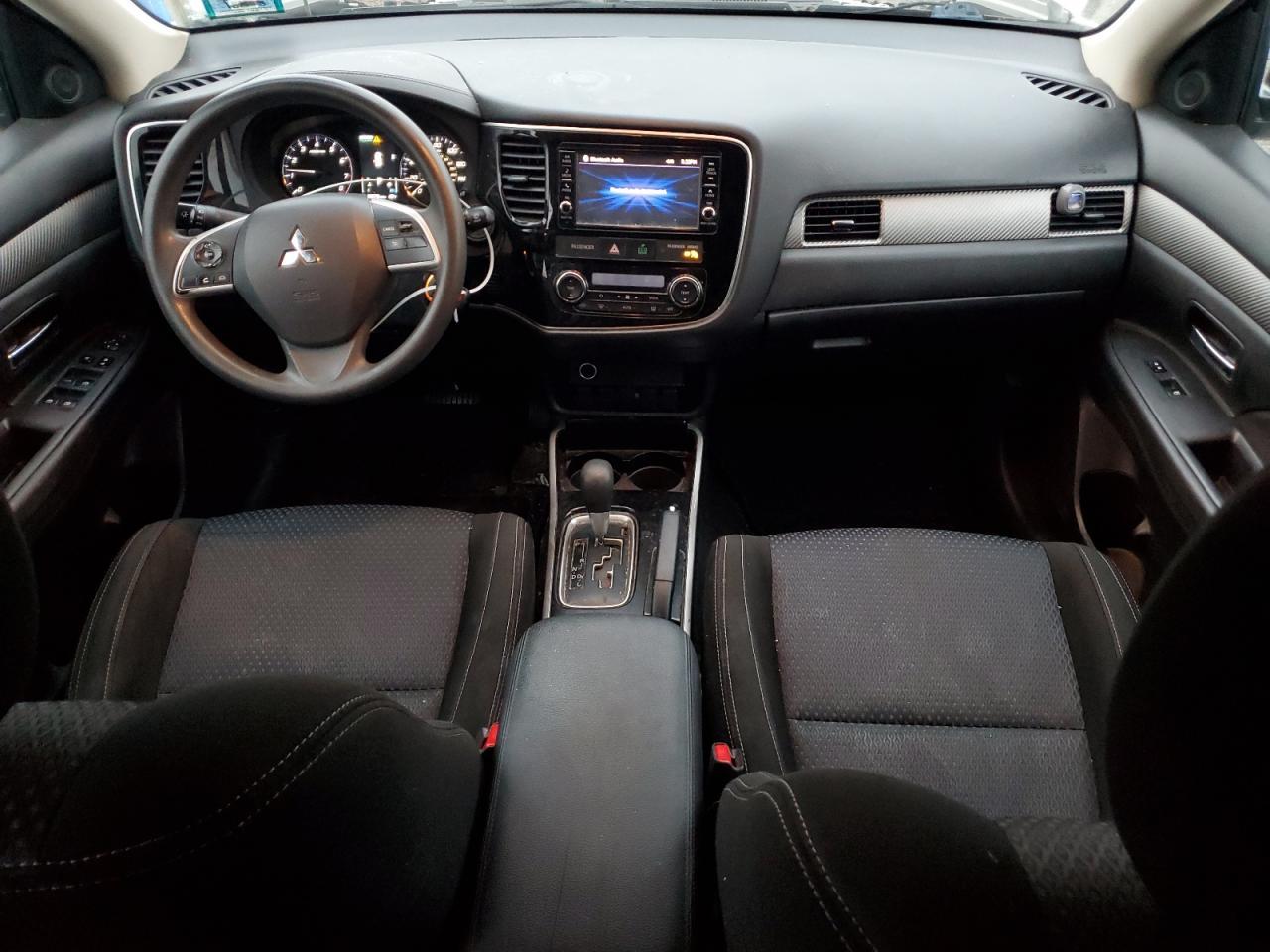 2018 MITSUBISHI outlander