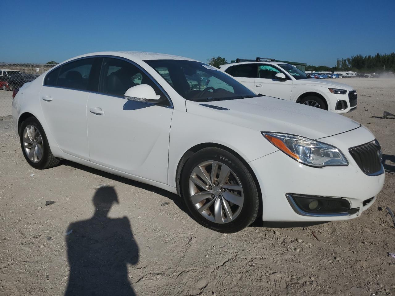 2014 BUICK Regal