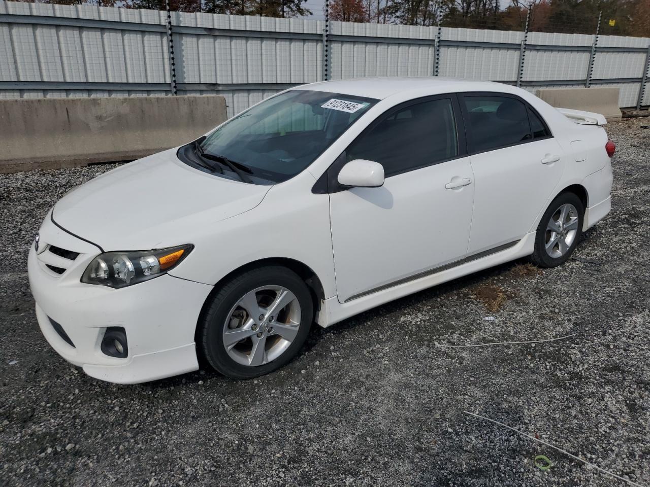 2013 TOYOTA COROLLA