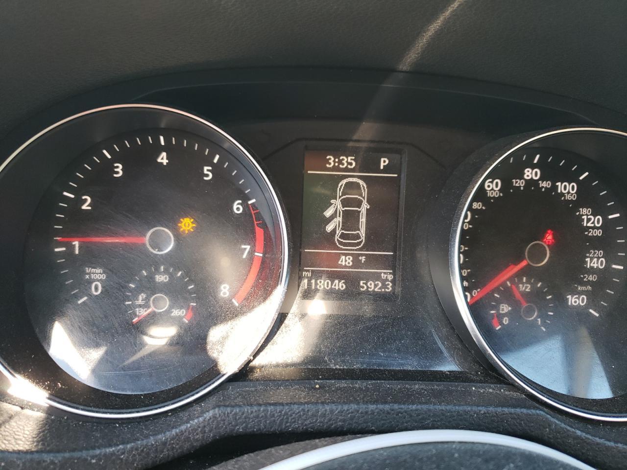 2017 VOLKSWAGEN Passat