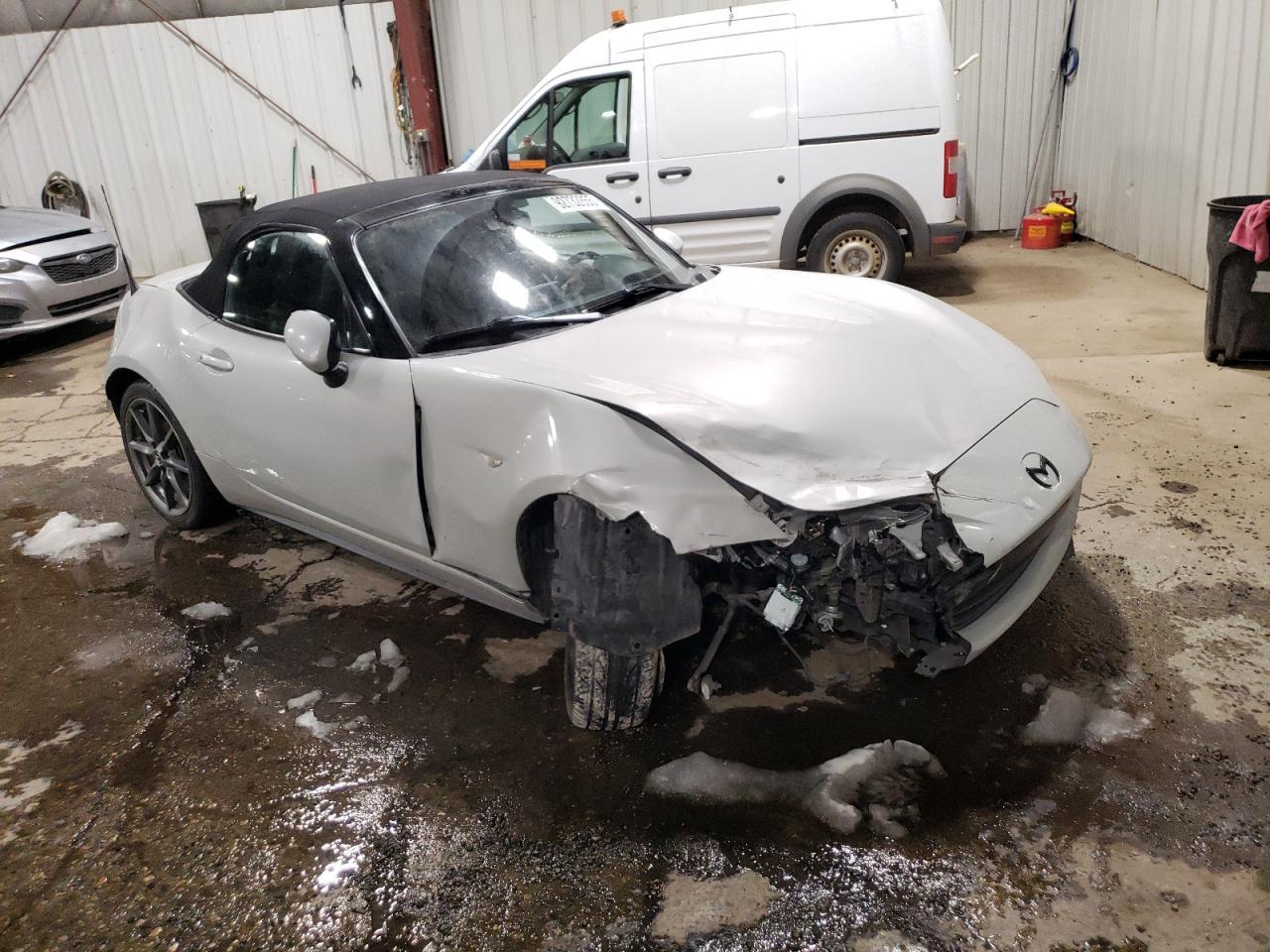 2016 MAZDA MX-5 Miata
