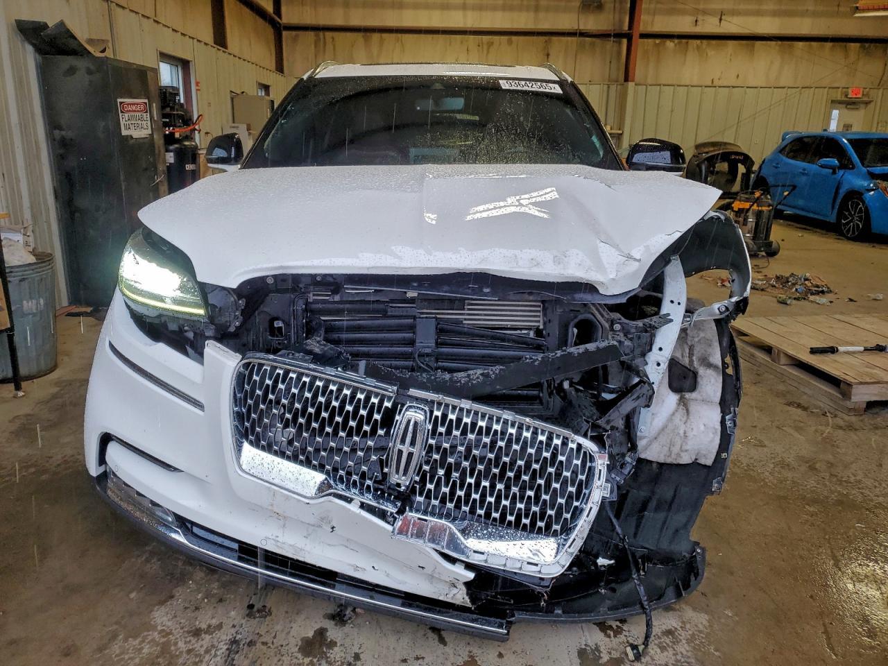 2021 LINCOLN Aviator