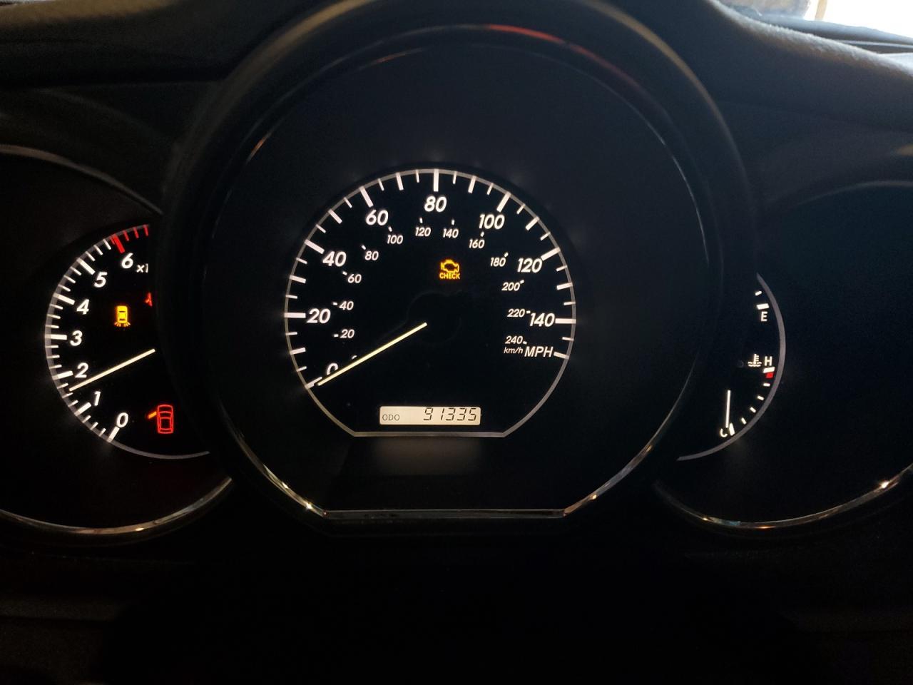 2005 LEXUS Rx 330