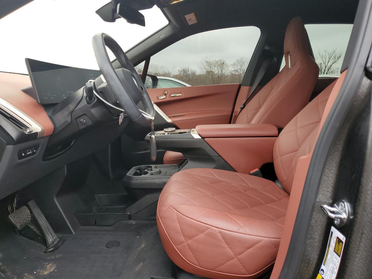 2024 BMW iX