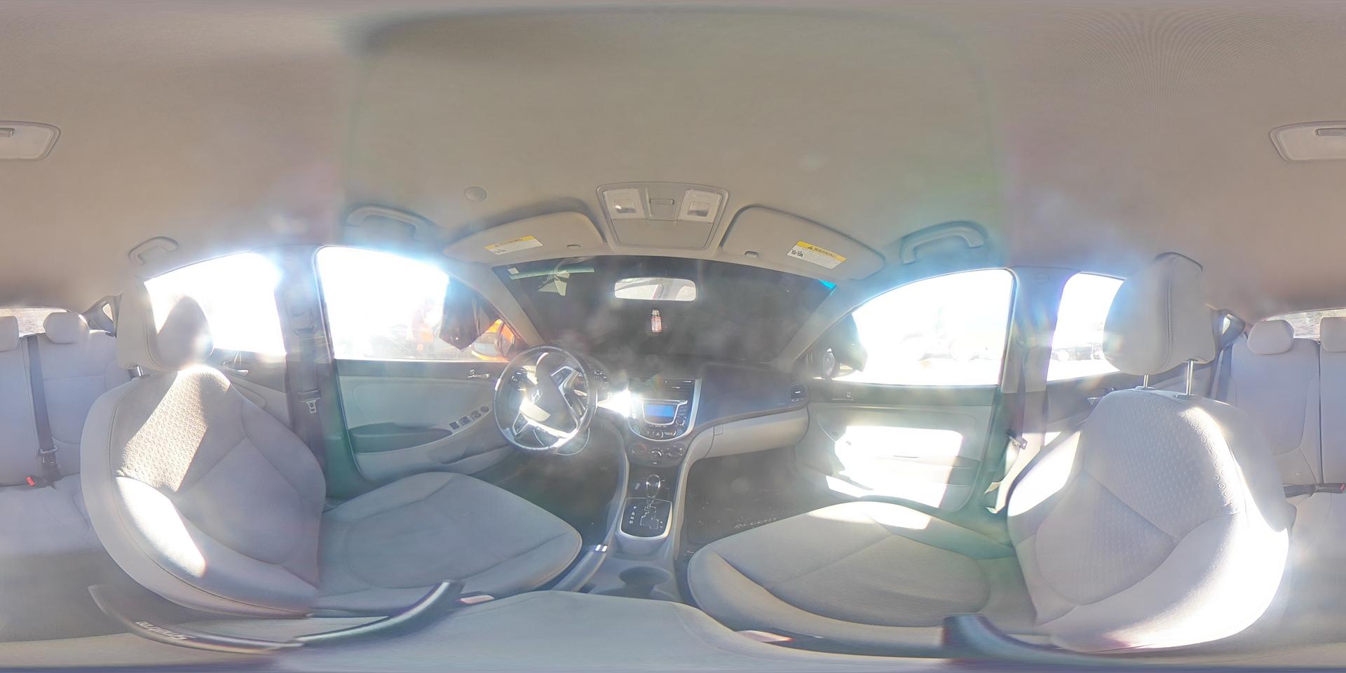 2012 HYUNDAI ACCENT