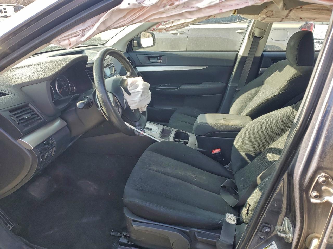 2014 SUBARU Legacy
