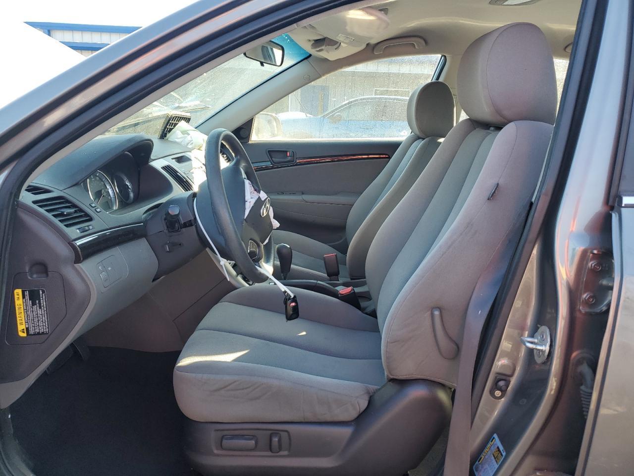 2010 HYUNDAI SONATA