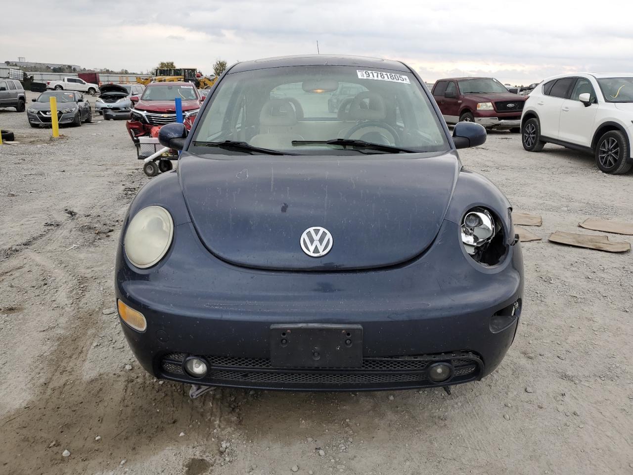 2001 VOLKSWAGEN Beetle
