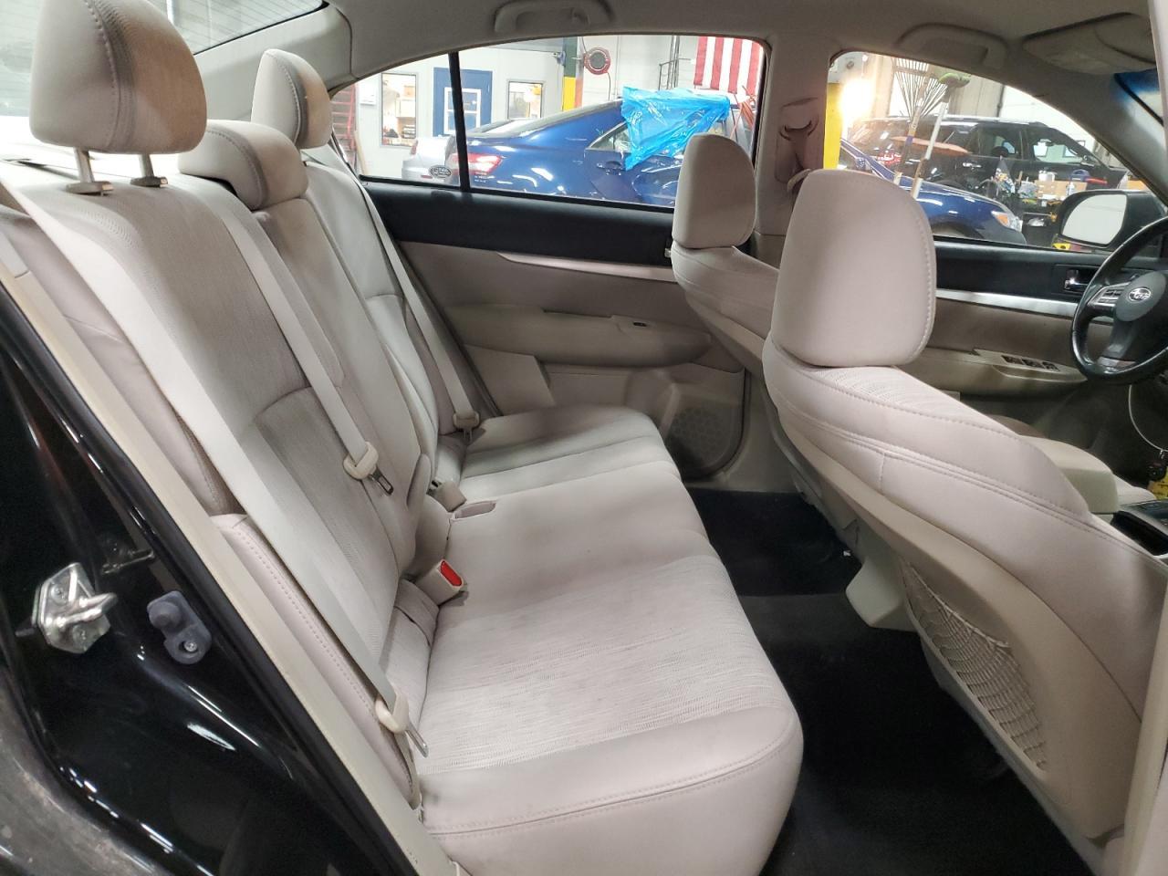 2013 SUBARU Legacy