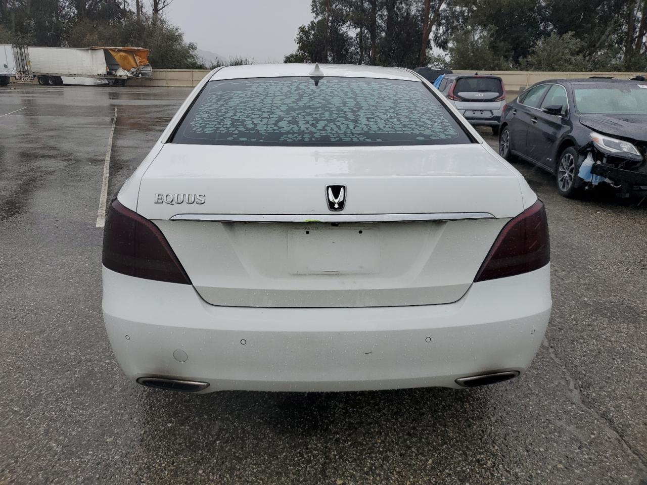 2014 HYUNDAI Equus