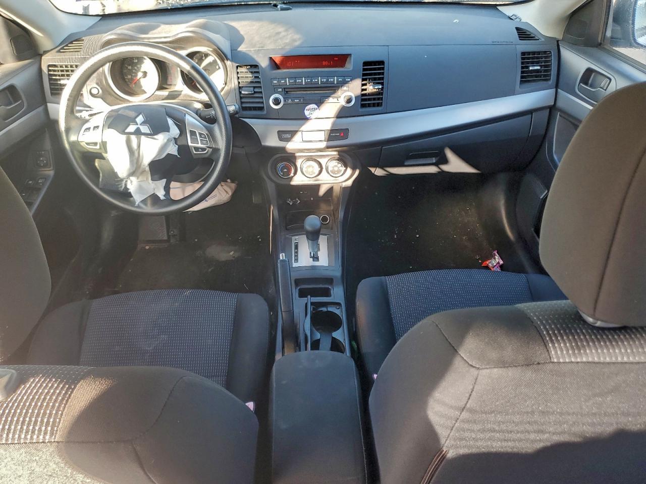 2010 MITSUBISHI LANCER