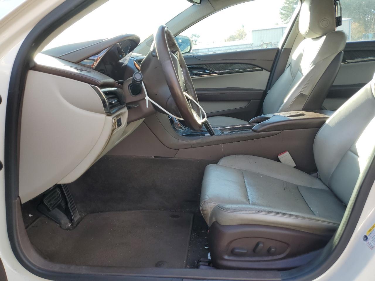 2013 CADILLAC X6 M