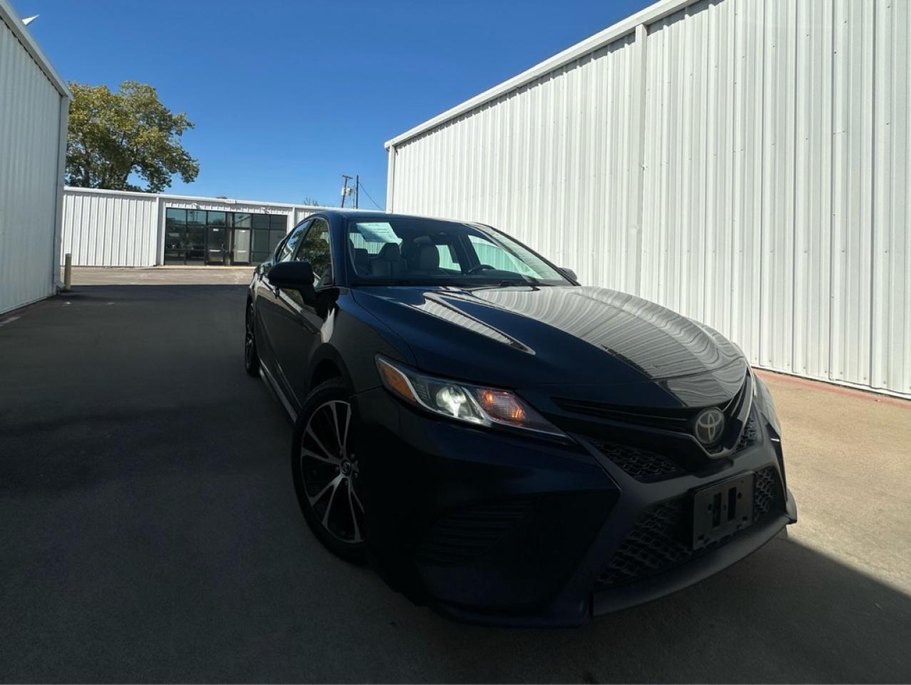 2020 TOYOTA CAMRY