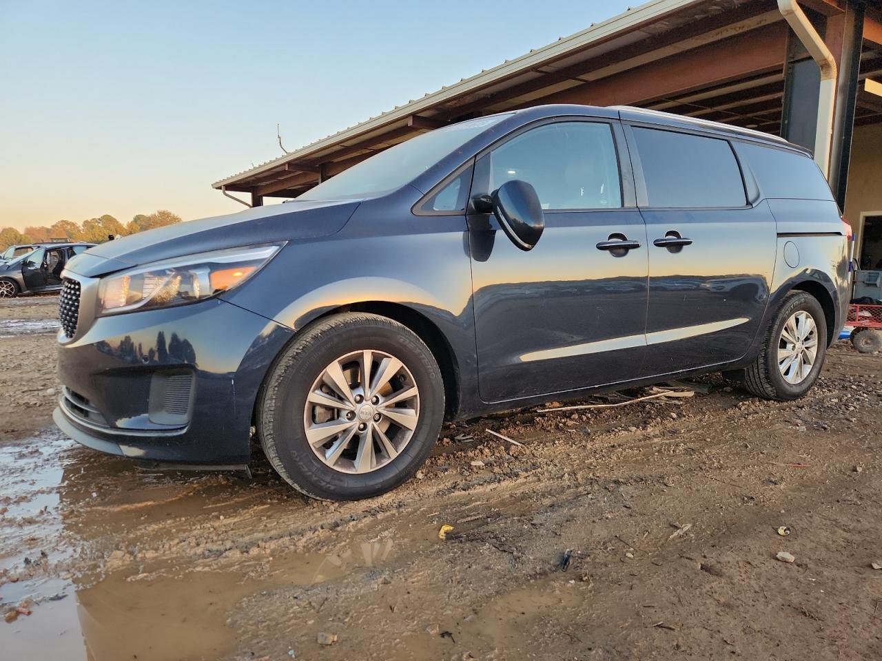 2017 KIA SEDONA