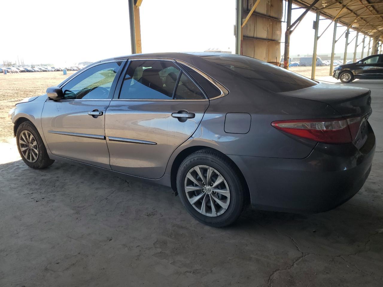 2016 TOYOTA CAMRY