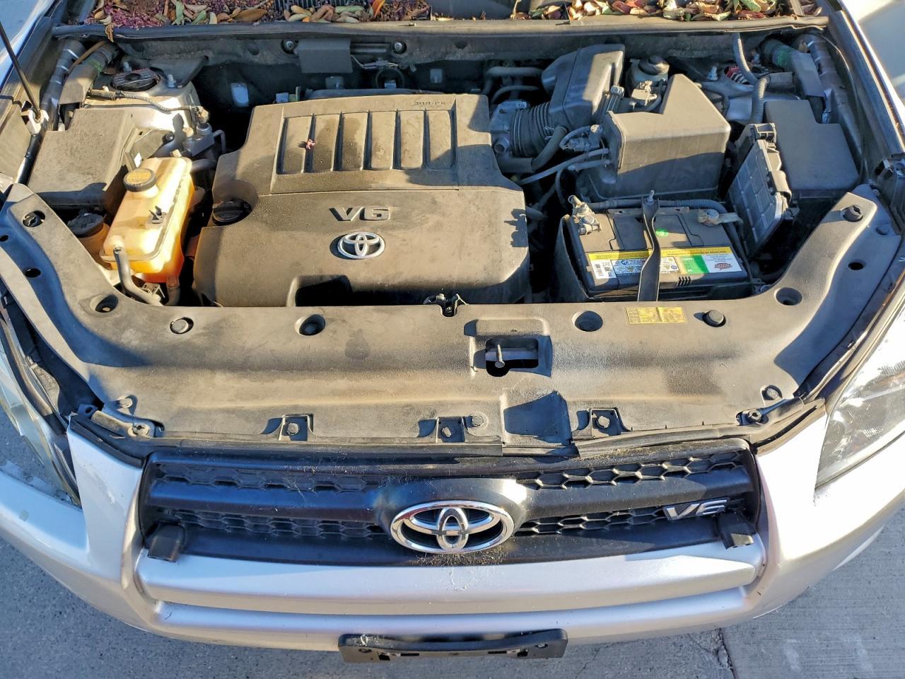 2010 TOYOTA RAV4