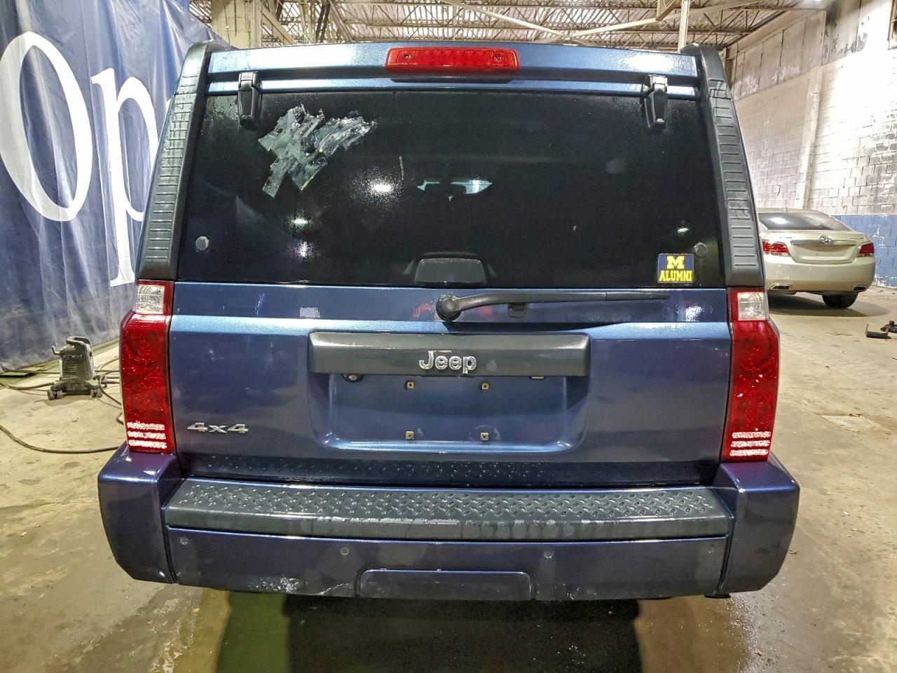 2010 JEEP Commander