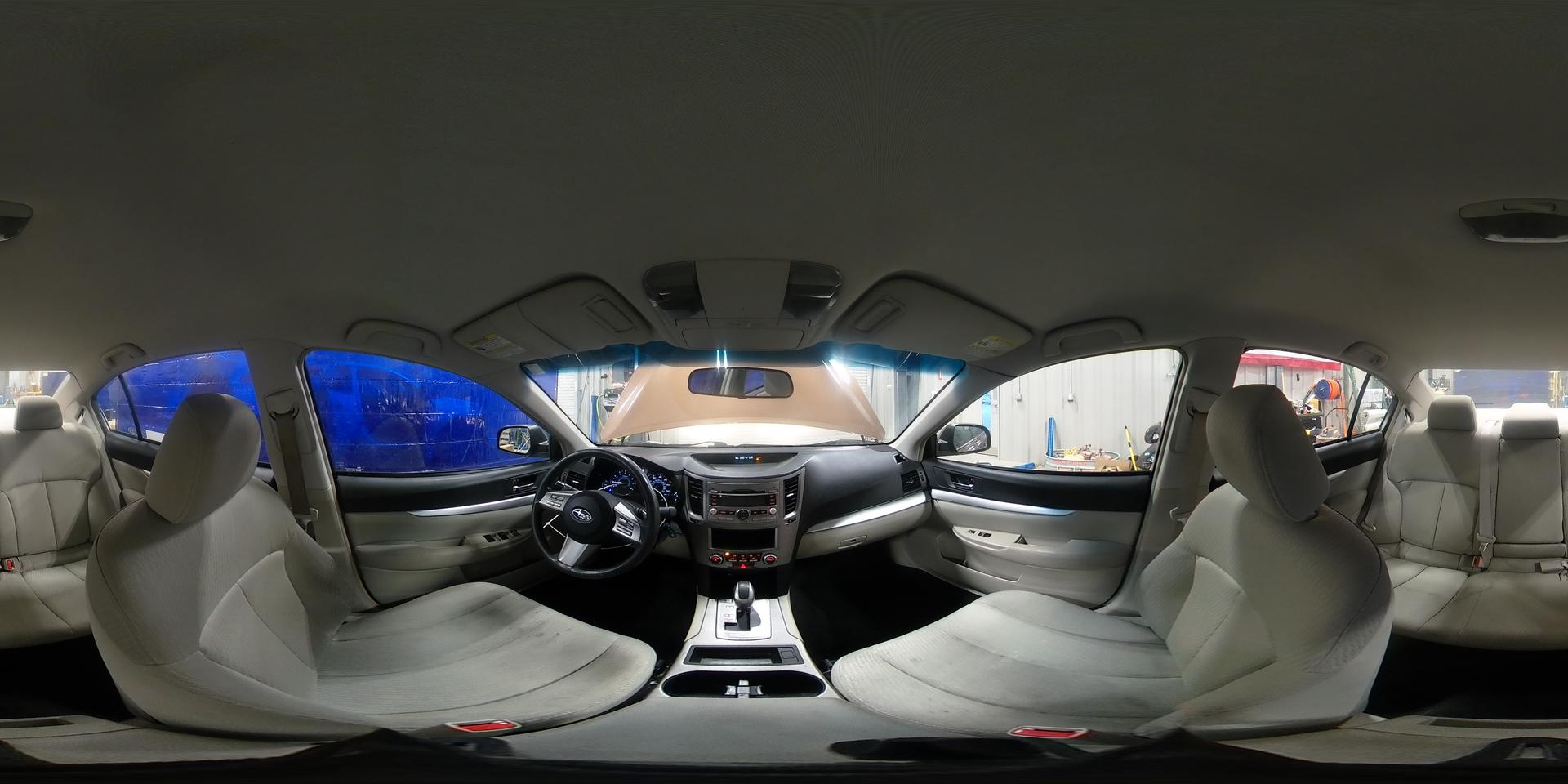 2011 SUBARU Legacy