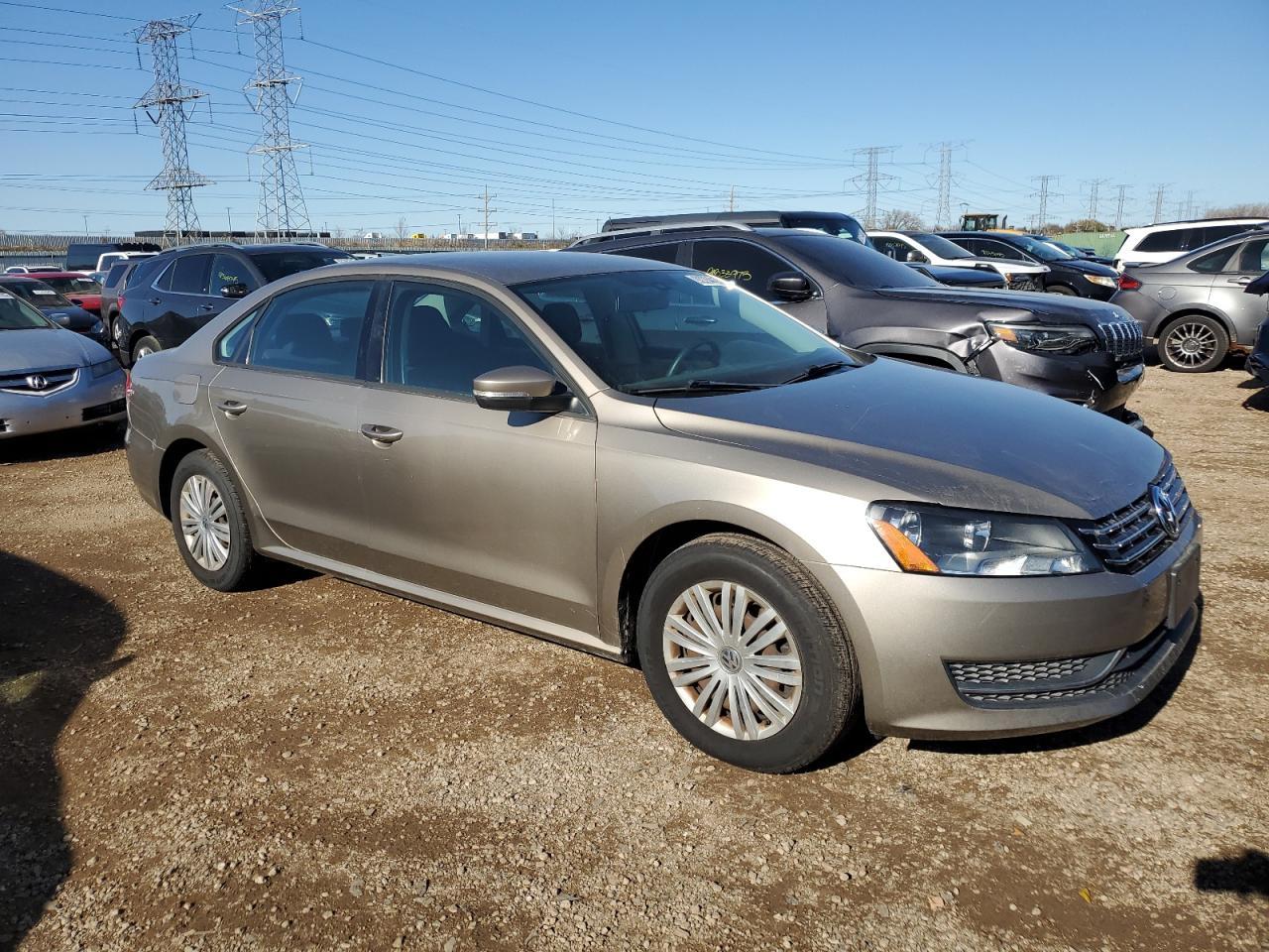 2015 VOLKSWAGEN Passat