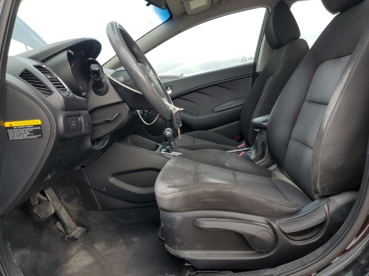 2017 KIA FORTE