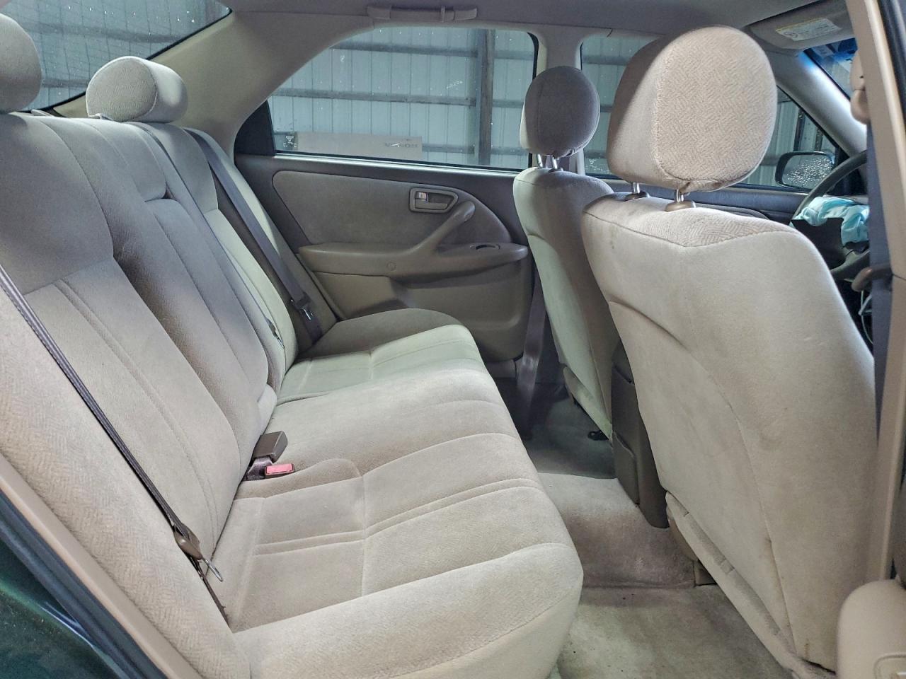 2001 TOYOTA CAMRY