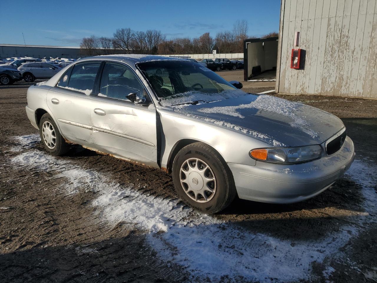 2004 BUICK Century