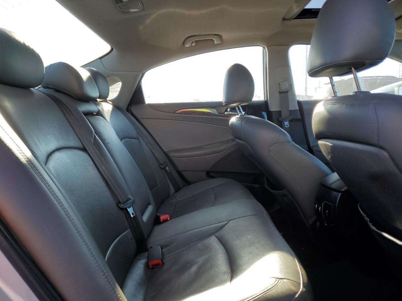 2014 HYUNDAI SONATA