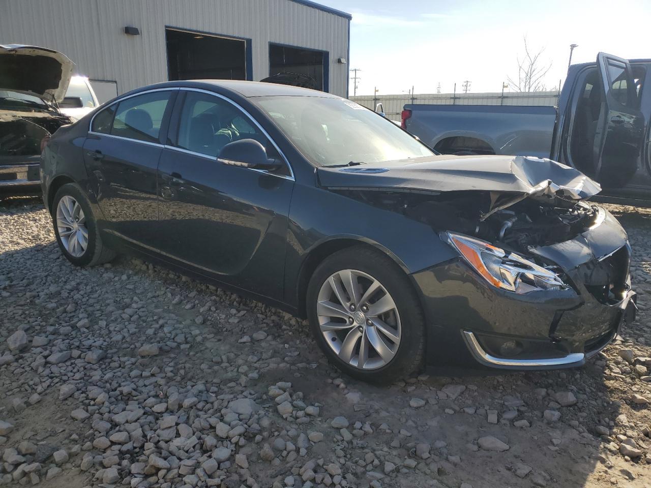2014 BUICK Regal