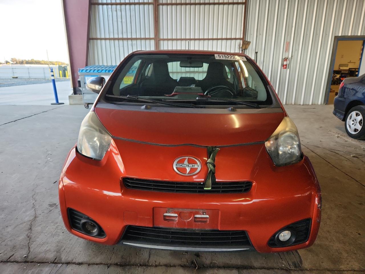 2012 TOYOTA SCION