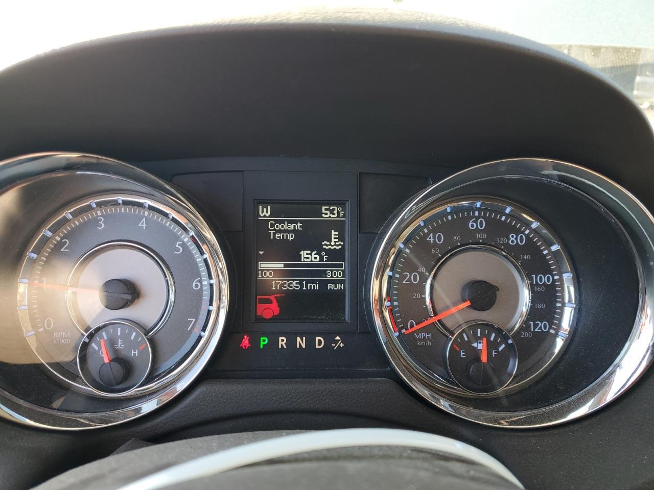 2011 CHRYSLER Town & Country