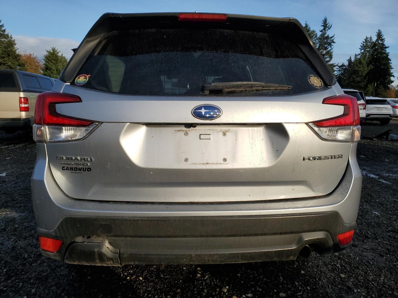 2020 SUBARU FORESTER