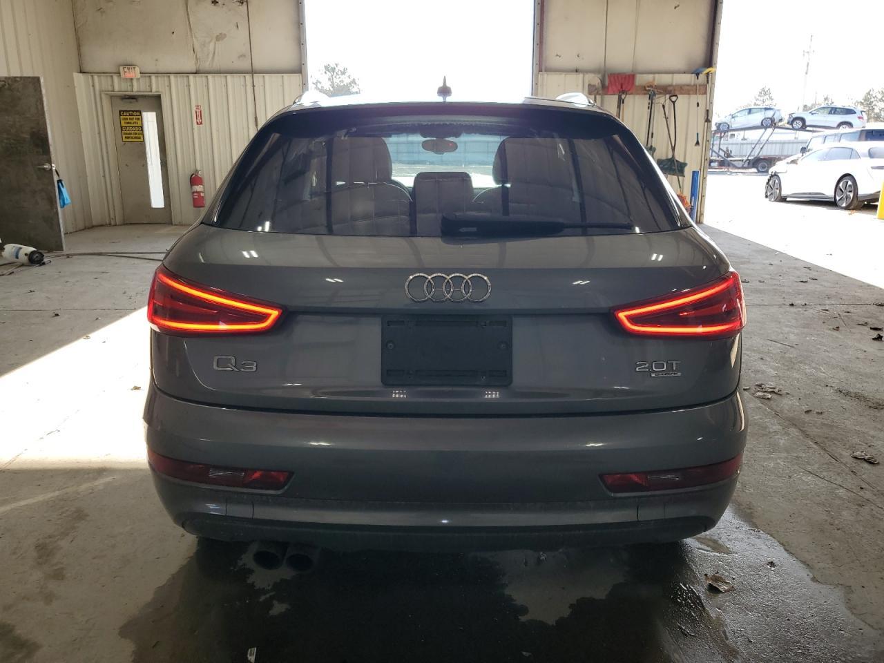 2015 AUDI Q3