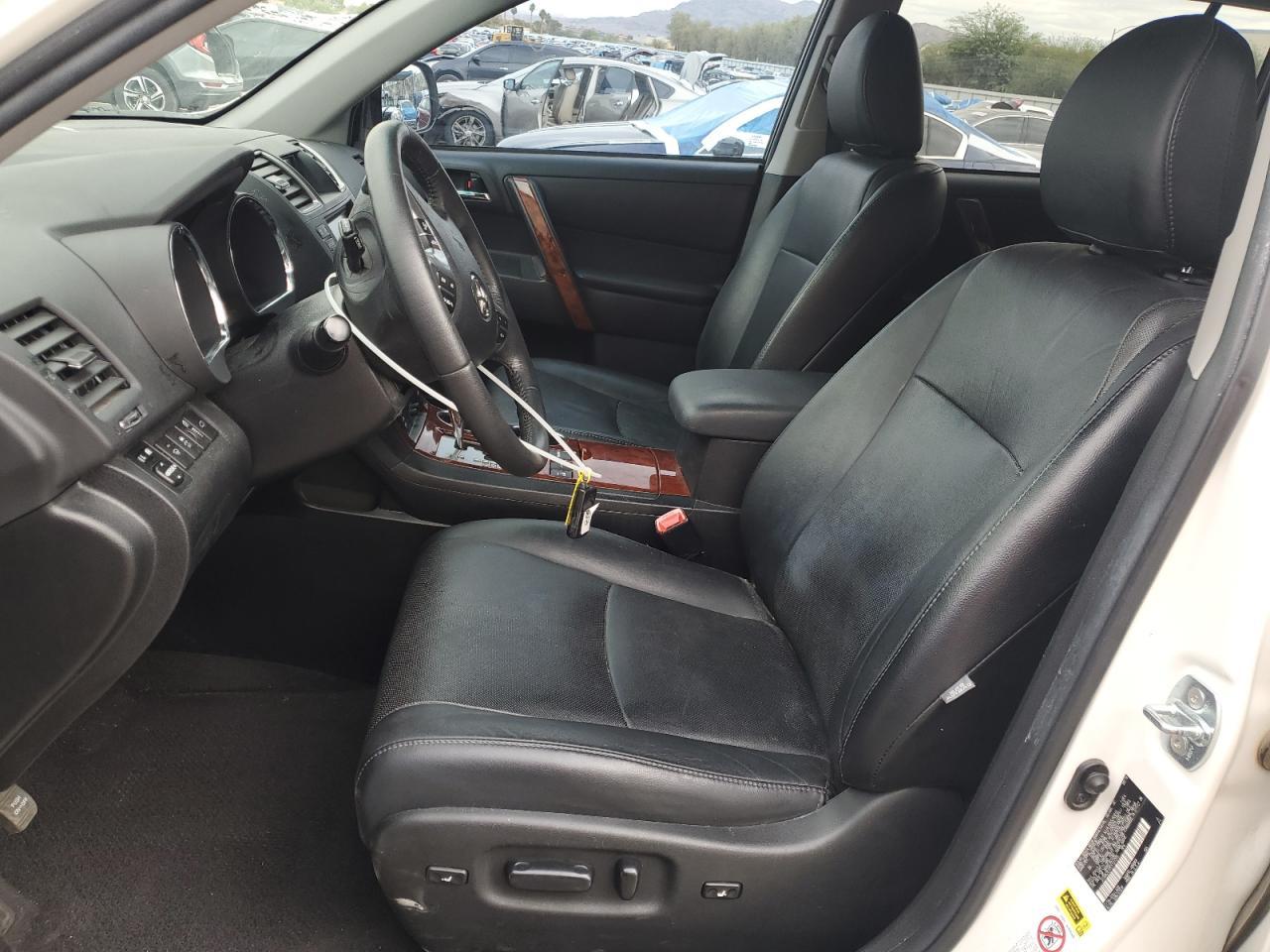 2012 TOYOTA HIGHLANDER