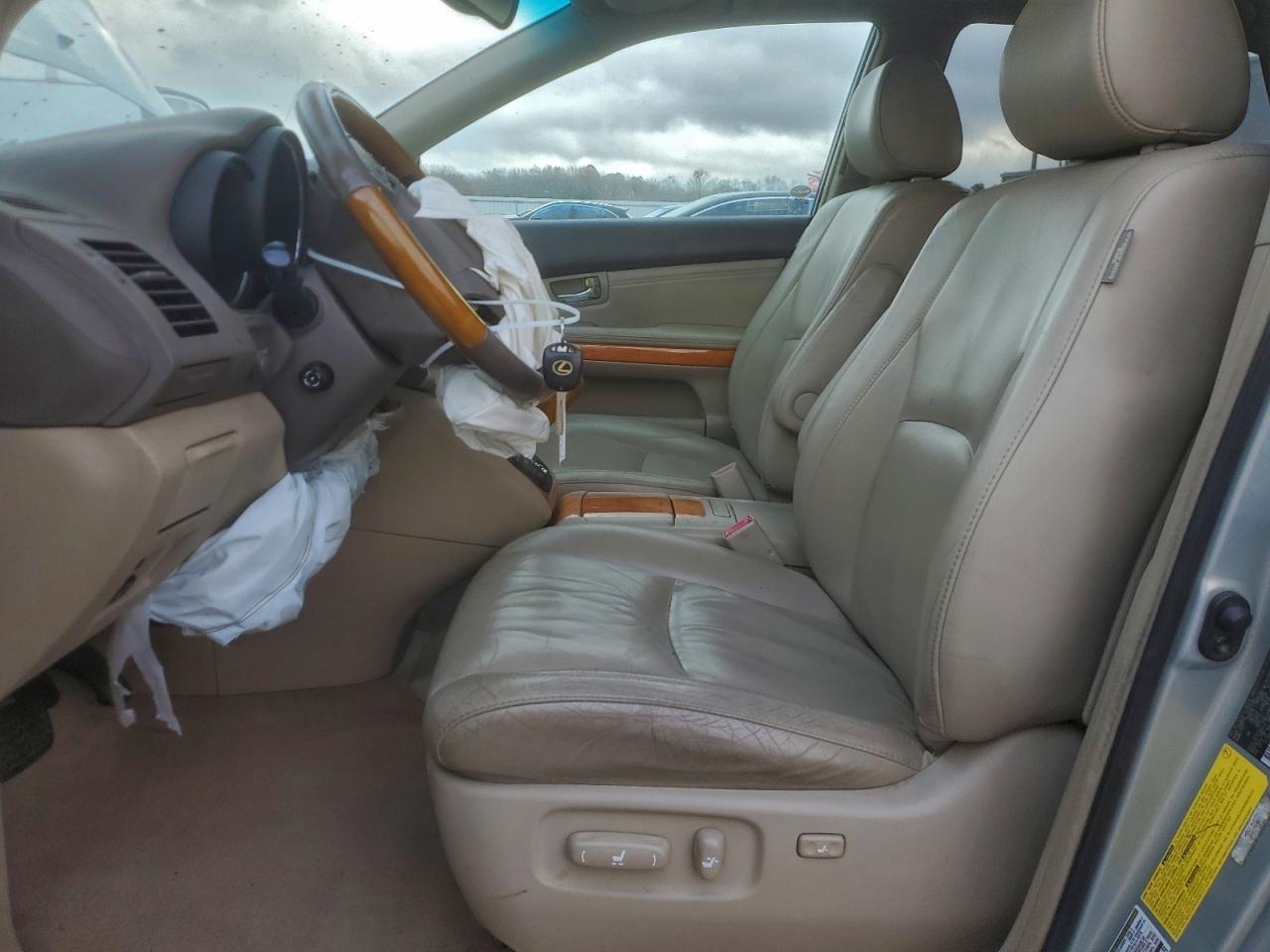 2005 LEXUS Rx 330