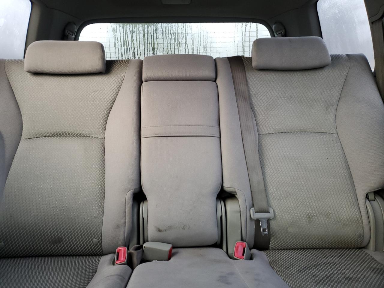 2005 TOYOTA HIGHLANDER