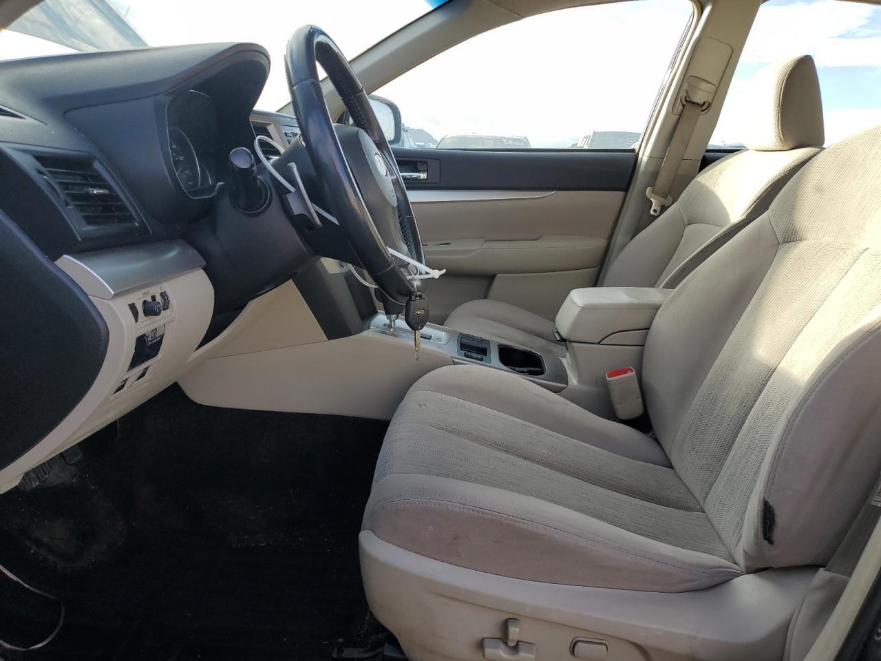 2013 SUBARU Legacy